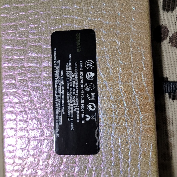 COPY - Anastasia Beverly Hills Jackie Aina Eyeshadow Palette - Picture 3 of 3